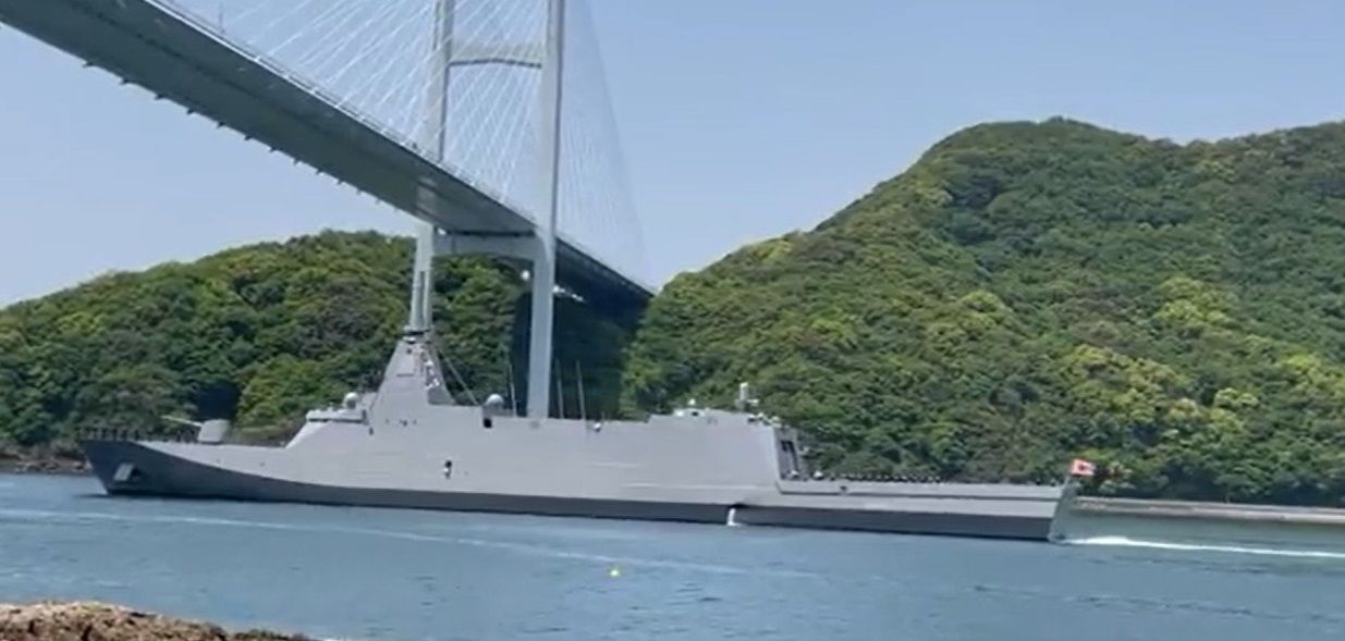 Japan has commissioned the flagship of the new Mogami-class frigate