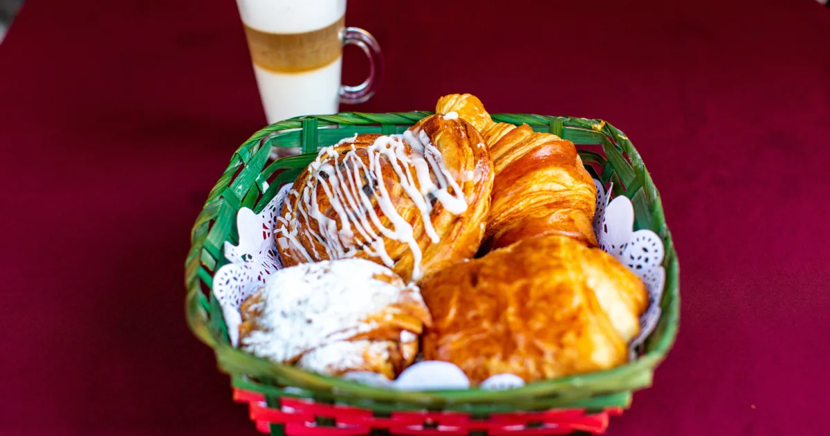 Bicyclette (Casa Gourmet French Bakery & Café)