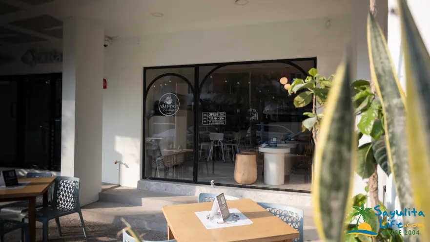 YAH-YAH CAFÉ in Sayulita Mexico