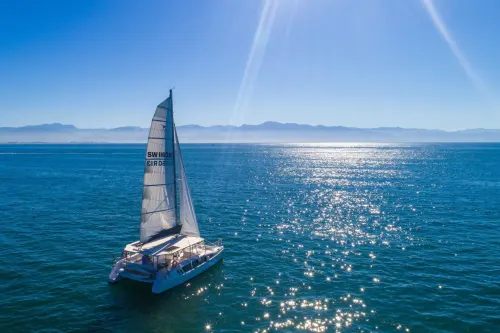 Catamaran Ysuri Sailing in Sayulita Mexico