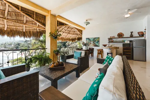 VILLA LAS LANCHAS SIR041524 for sale in Sayulia Mexico