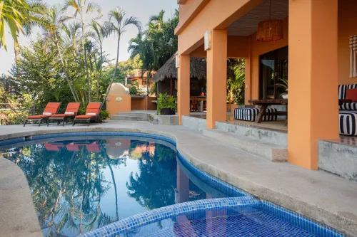 CASA LOS AMIGOS SIR020225 for sale in Sayulia Mexico