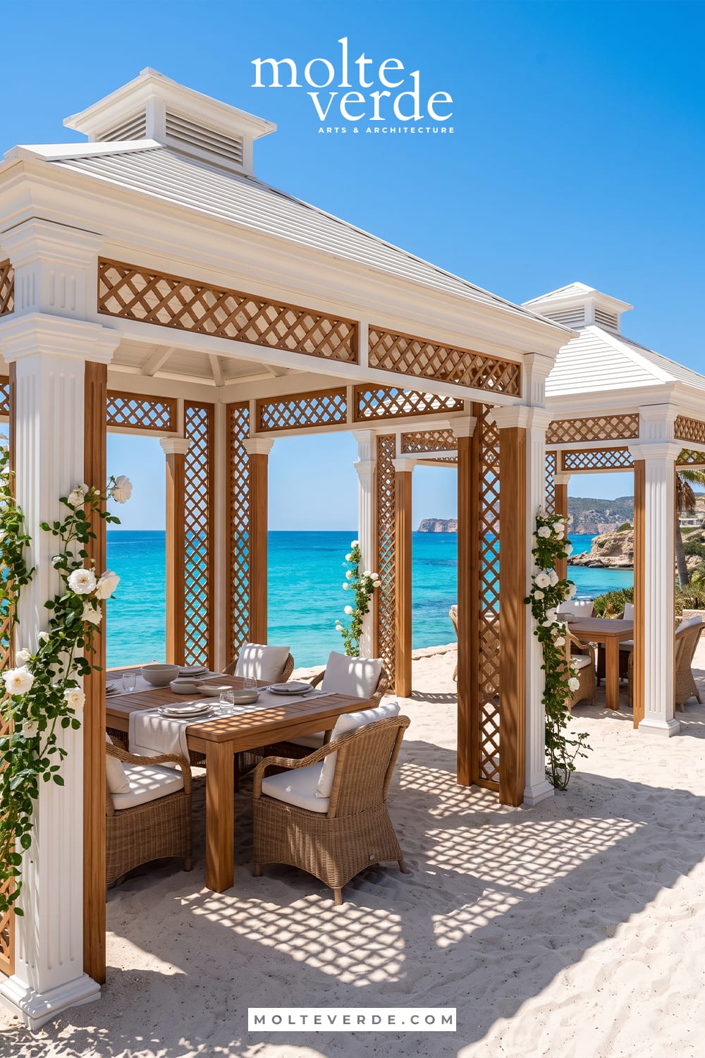Sahil kenarında arabik tarzda ahşap pergola tasarımı
