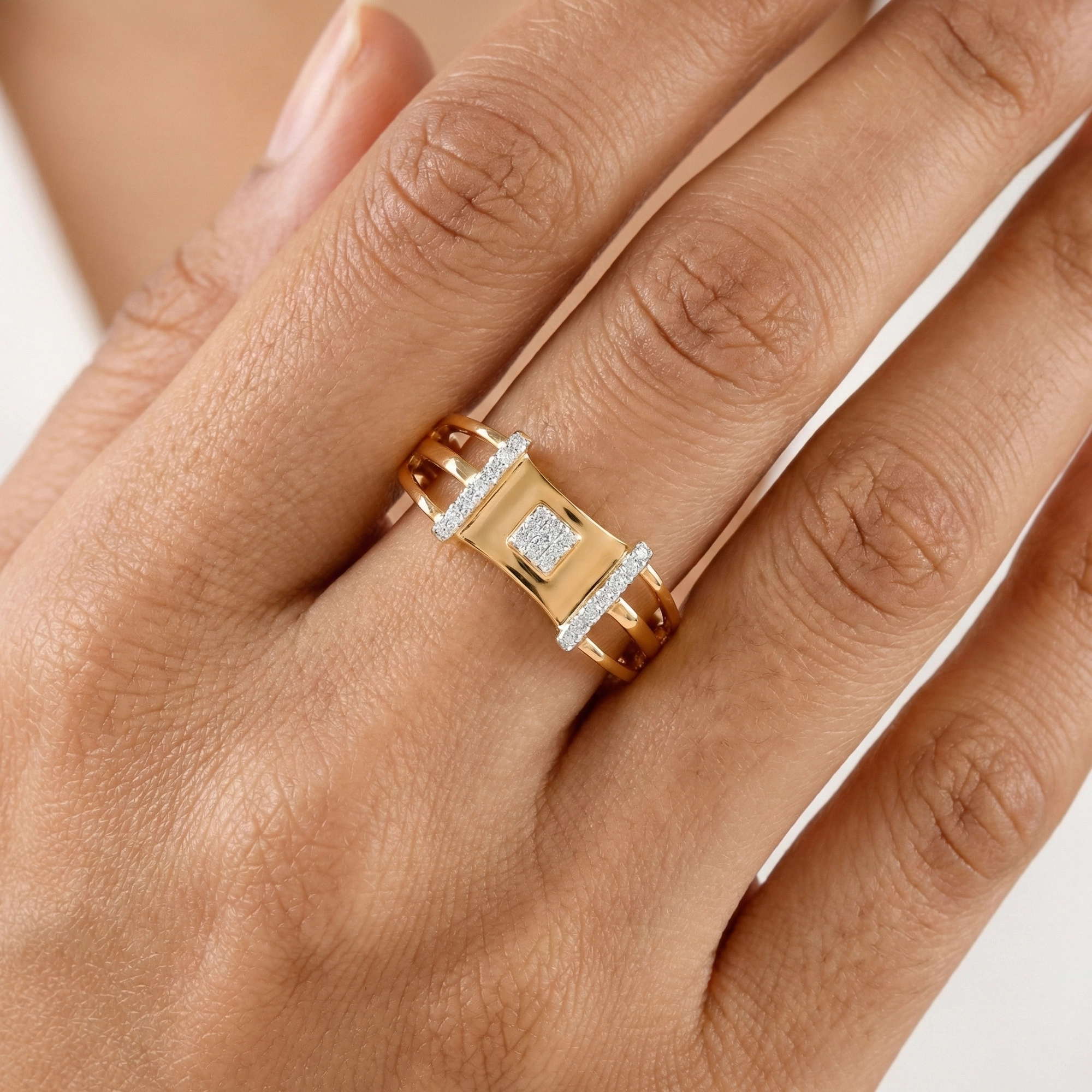 Yellow Gold Diamond Ring thumbnail 2