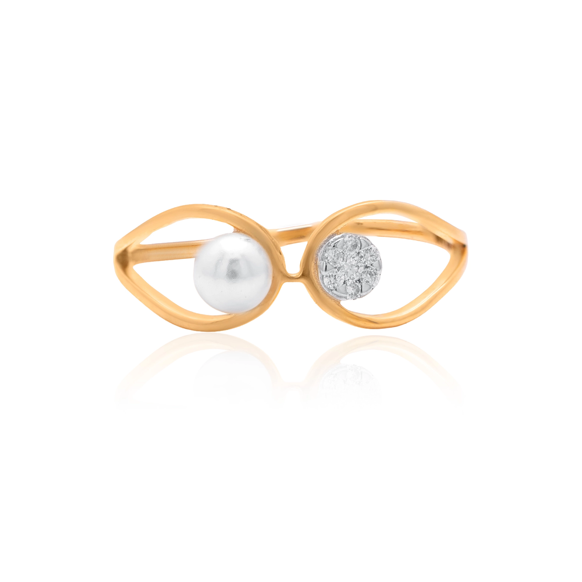 Yellow Gold Diamond Ring thumbnail 2