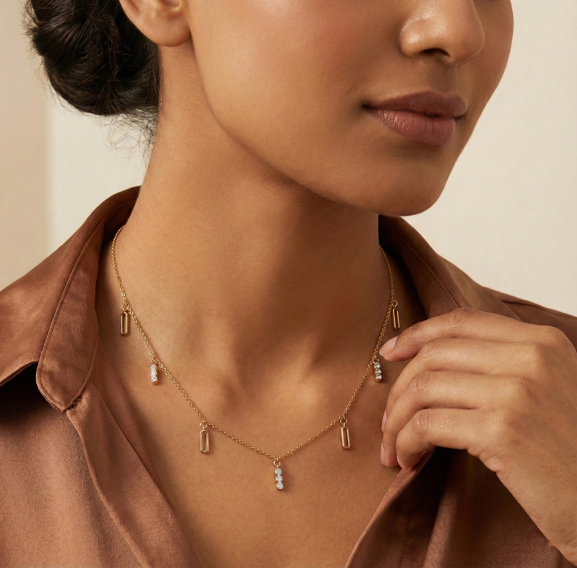 Yellow Gold Diamond Necklace thumbnail 3