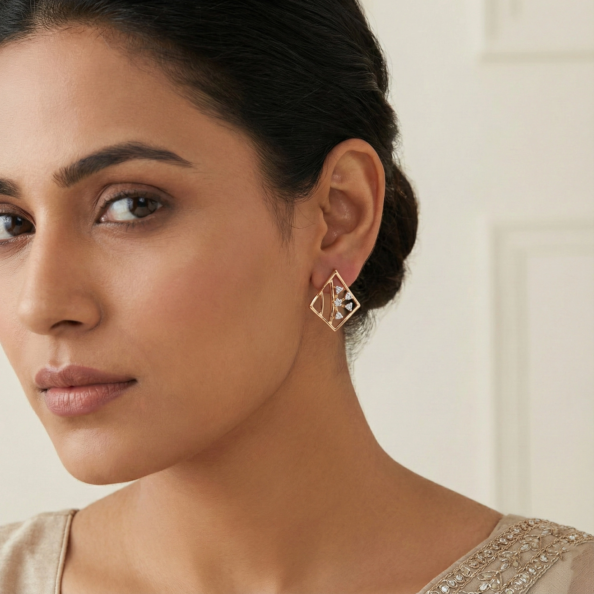 Yellow Gold Diamond Earrings thumbnail 3