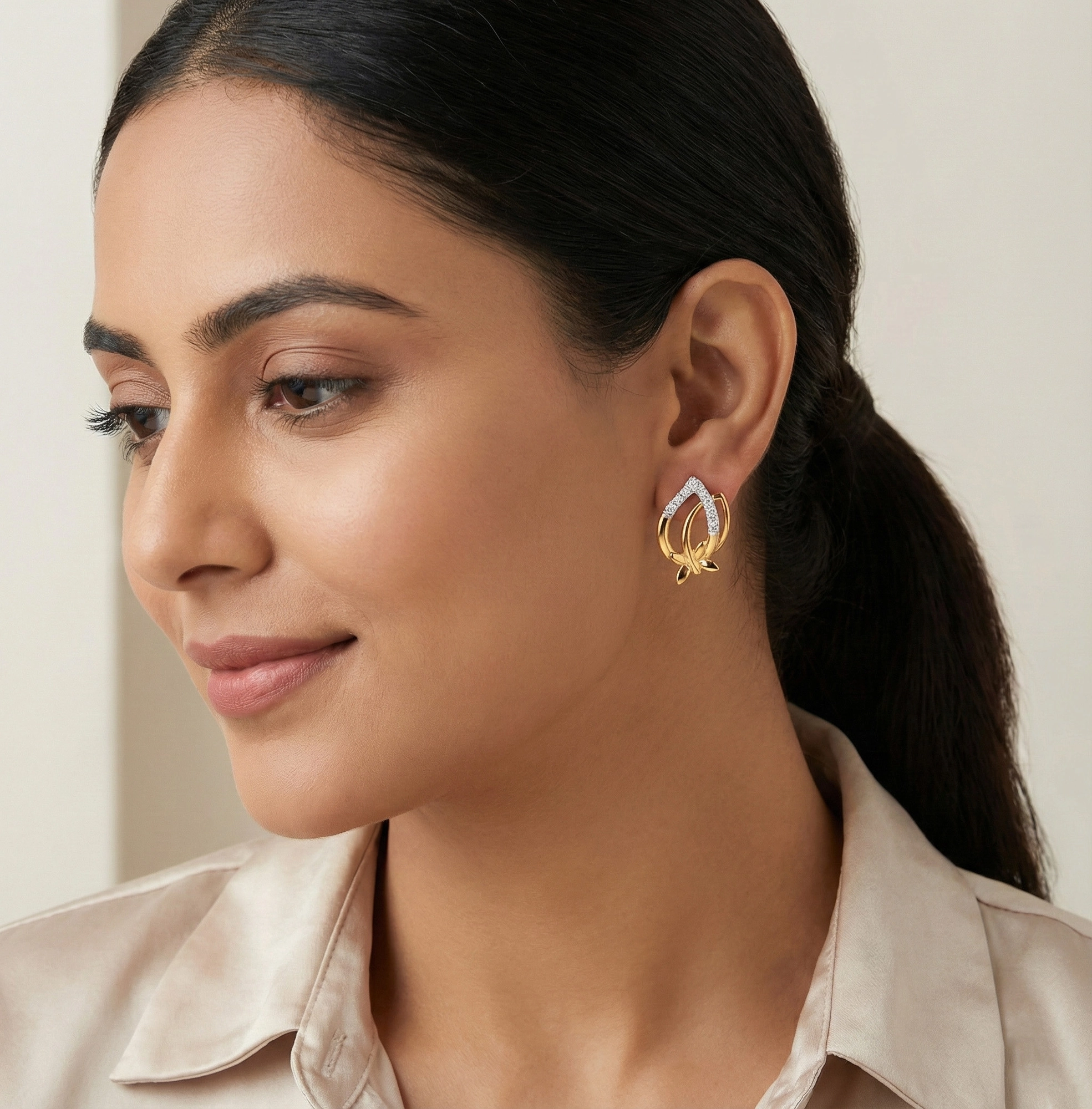 Yellow Gold Diamond Earrings thumbnail 3