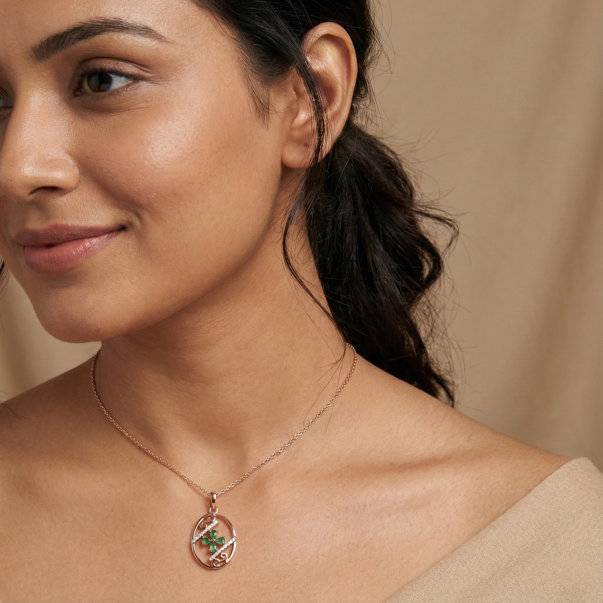 Rose Gold Diamond Pendant thumbnail 4