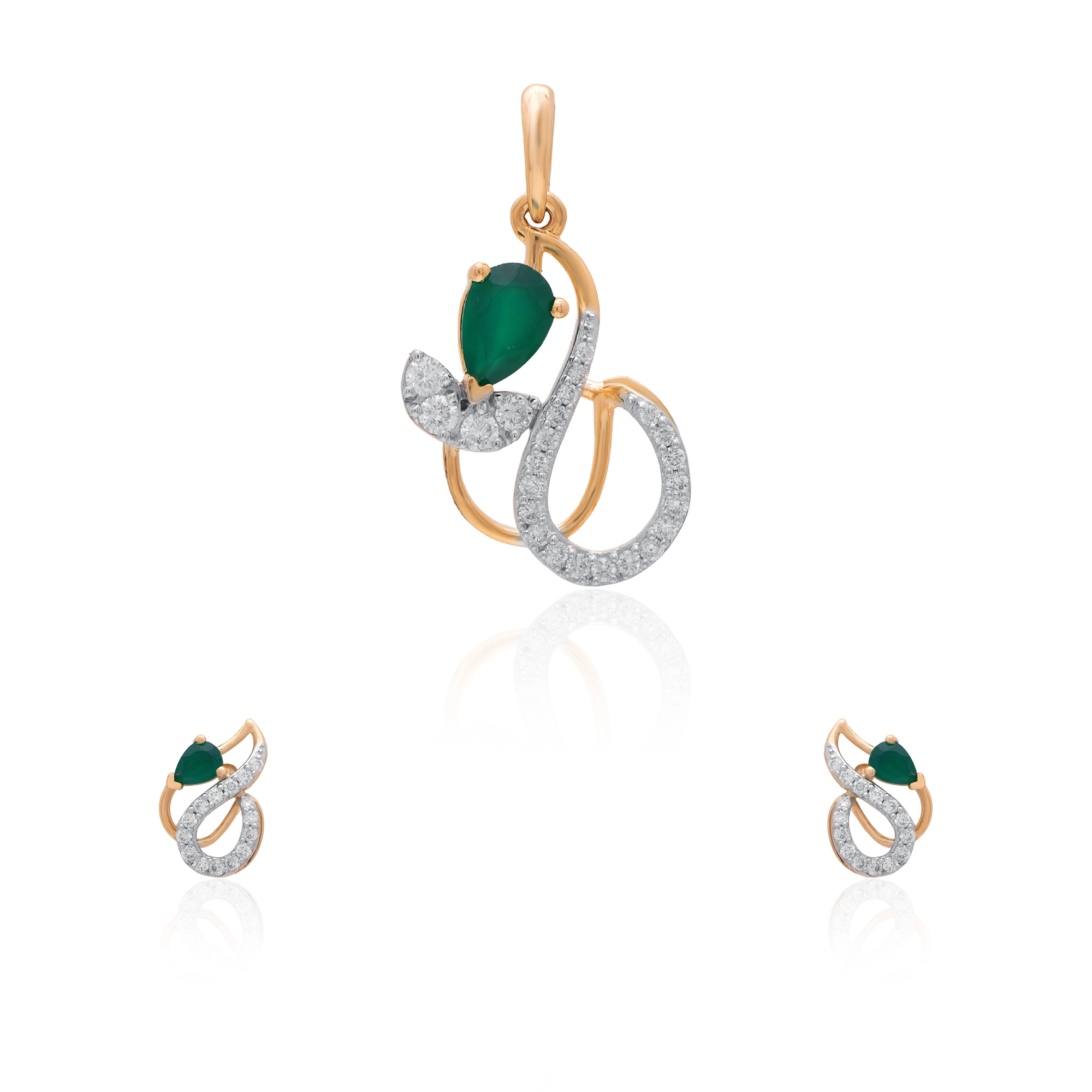 Yellow Gold Diamond Pendant thumbnail 4