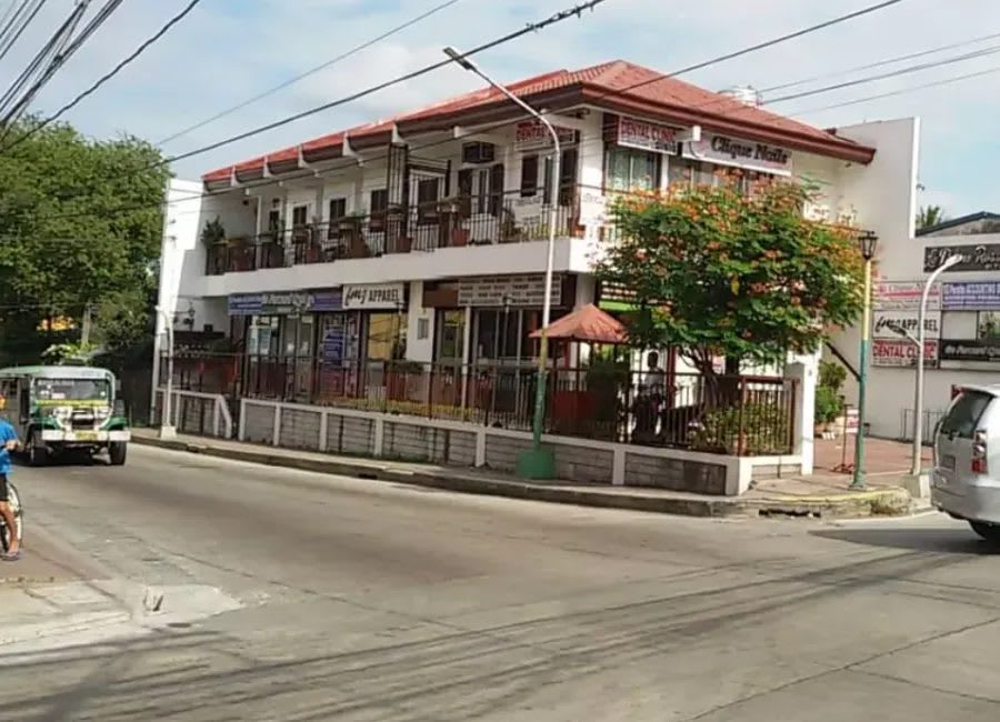 Well-Maintained Corner Commercial Building for Sale in Dasma (photo 1 of 2)