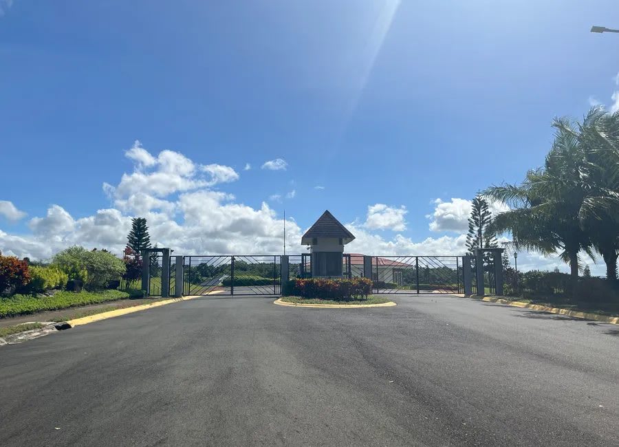 358 SQM Lot for Sale at Tivoli Place, Tagaytay Midlands (photo 1 of 2)