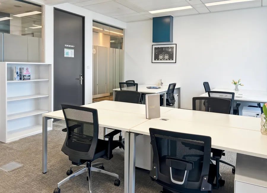 15-Employee Office Space at Regus First Global Technopark (photo 1 of 4)