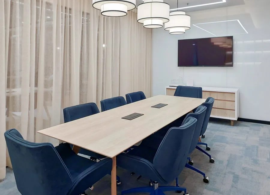 Private Office Space at Regus Alveo Park Triangle Tower (photo 1 of 4)