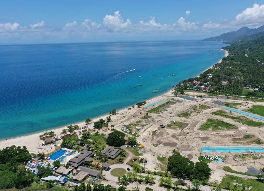 Playa Laiya & Club Laiya Beach Properties for Sale, San Juan (photo 1 of 4)
