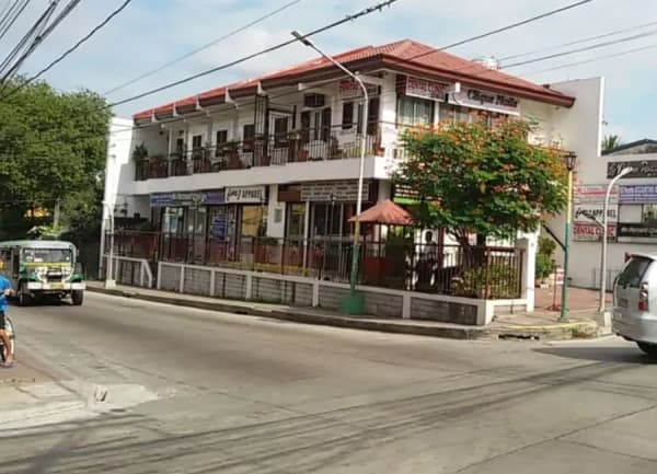 Well-Maintained Corner Commercial Building for Sale in Dasma (photo 1 of 2)