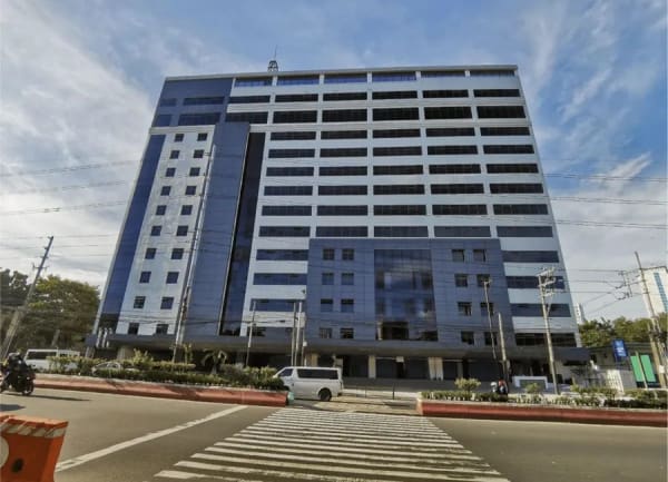 Building for Sale in Barangay Loyola Heights, Quezon City (photo 1 of 3)