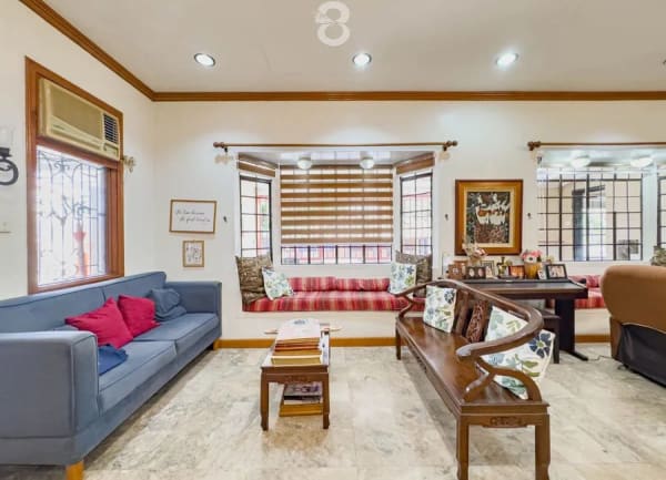 Moonwalk Property for Sale – Mixed Commercial & Residential (photo 1 of 4)