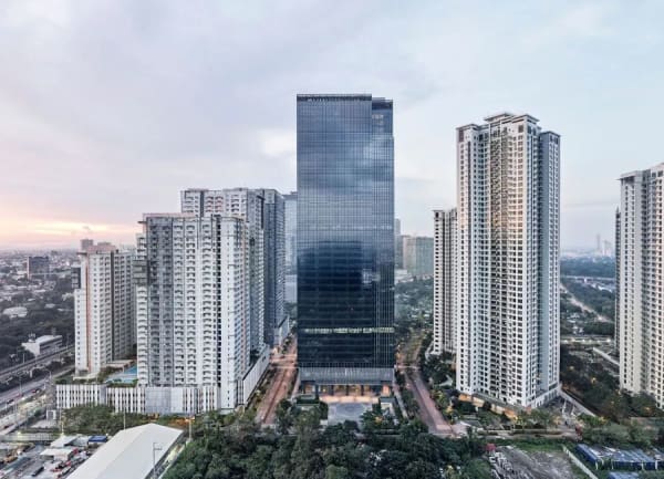 Whole-Floor Office for Sale at One Vertis Plaza, Quezon City (photo 1 of 4)