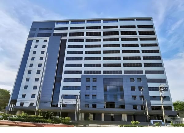 24,450 SQM Brand New Commercial Building for Sale in QC (photo 1 of 3)