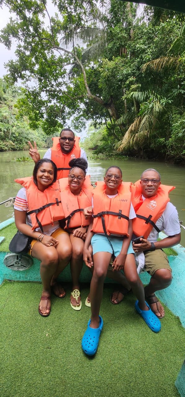 Monkey Tour &mdash; Gamboa & Gat&uacute;n Lake