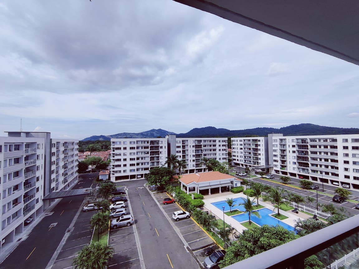 Relocation Tour, Panama City