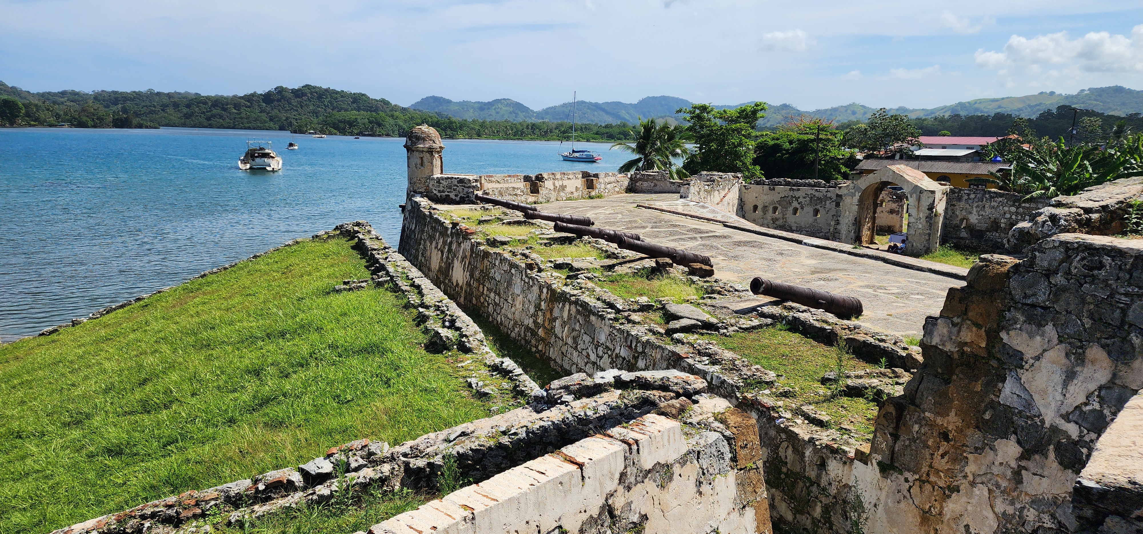 Heritage and Atlantic Tour Colon