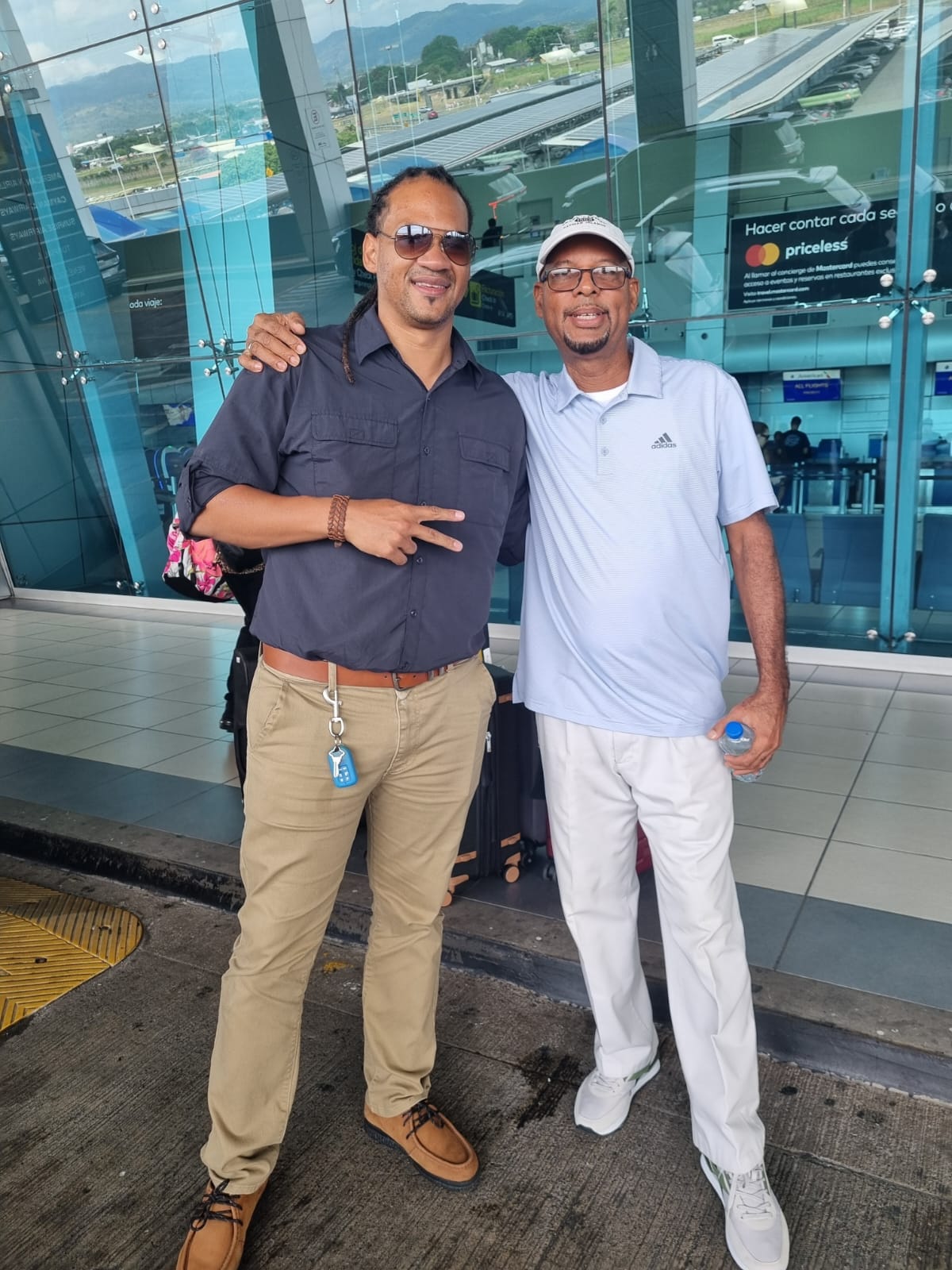 Airport Pick-Up & Drop-Off
