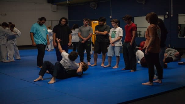 Judoka executes Ne Waza