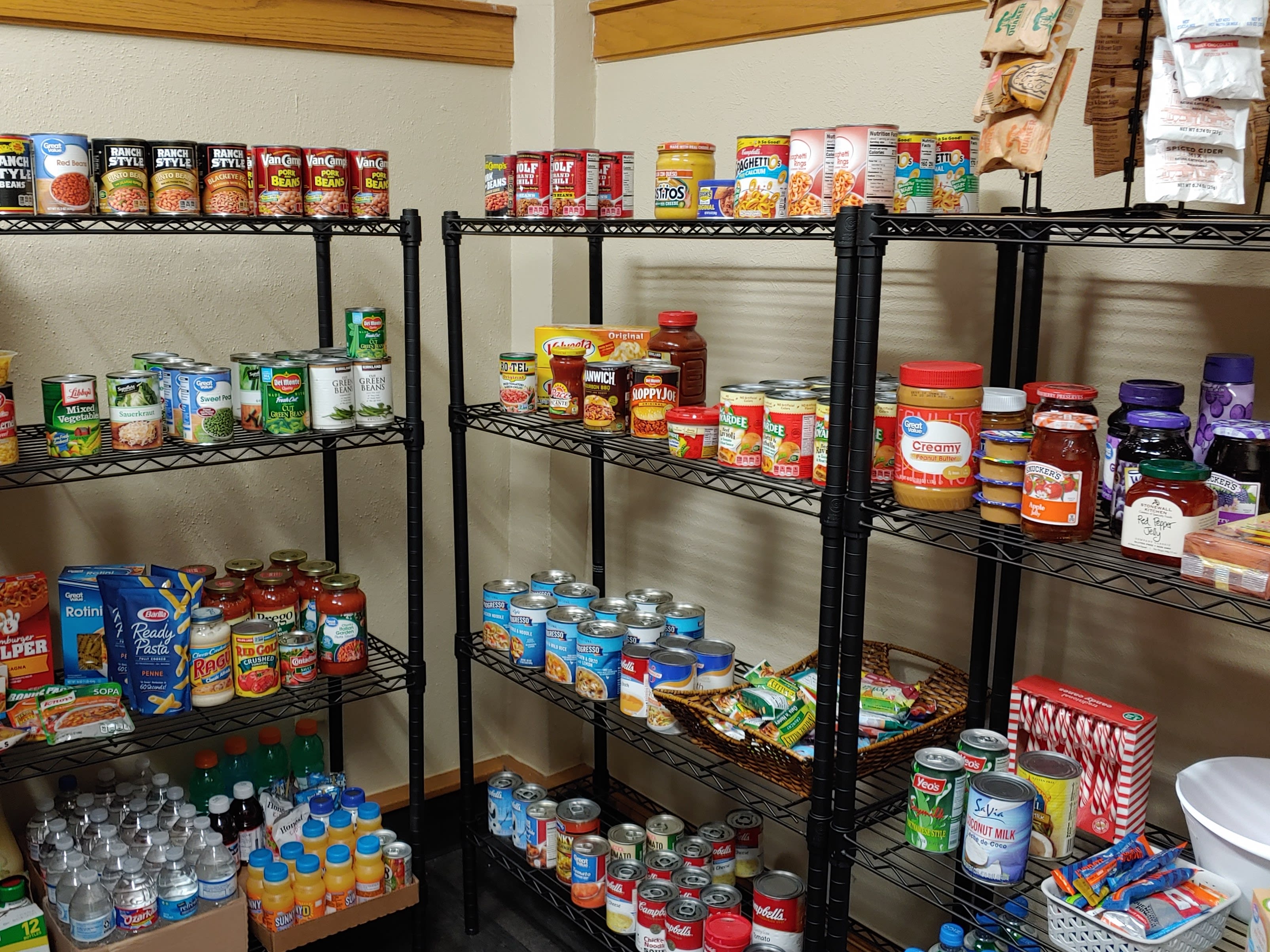 Past Projects Raider Red S Food Pantry 2019