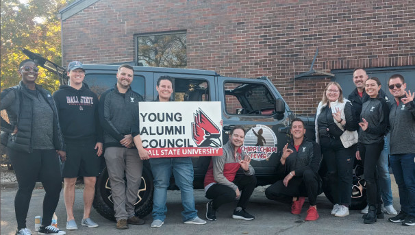 Young Alumni Council Student Leadership Scholarship Image