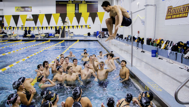 Send Rowan Swimming to Florida Image