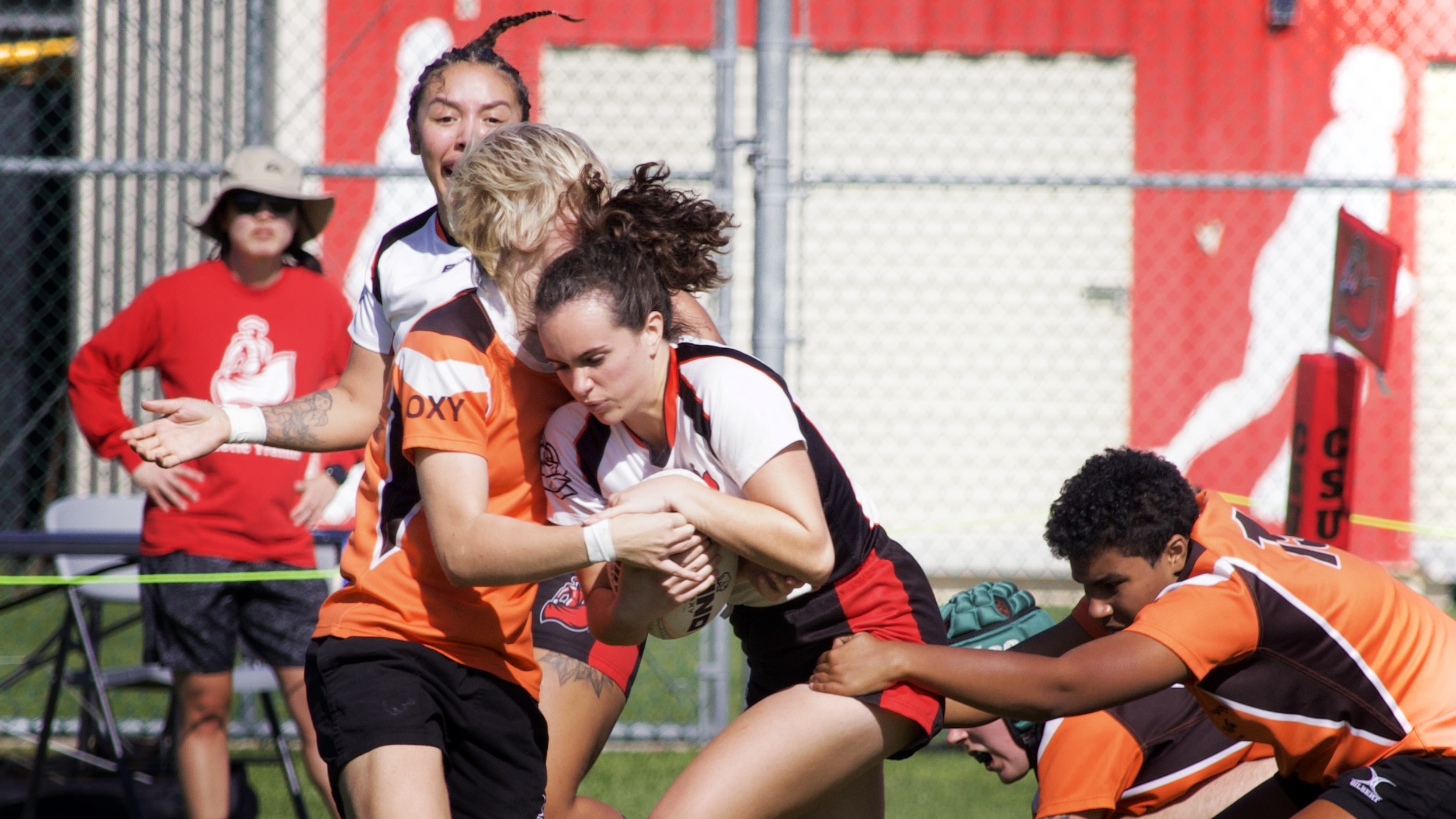 People playing rubgy