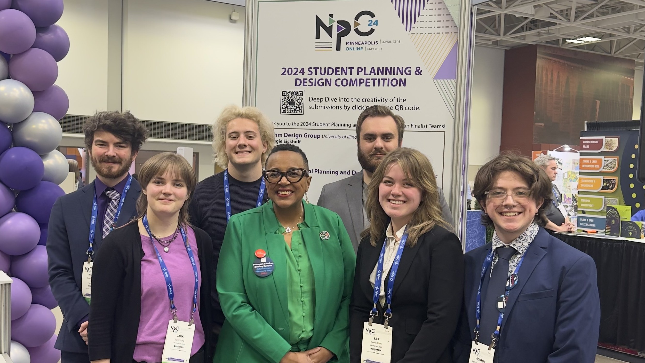 Some WUP students posing with APA's President at the 2024 National Planning Conference!