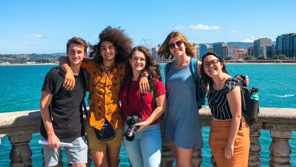 Support Student Experiences that Reach Far Beyond Eugene Image