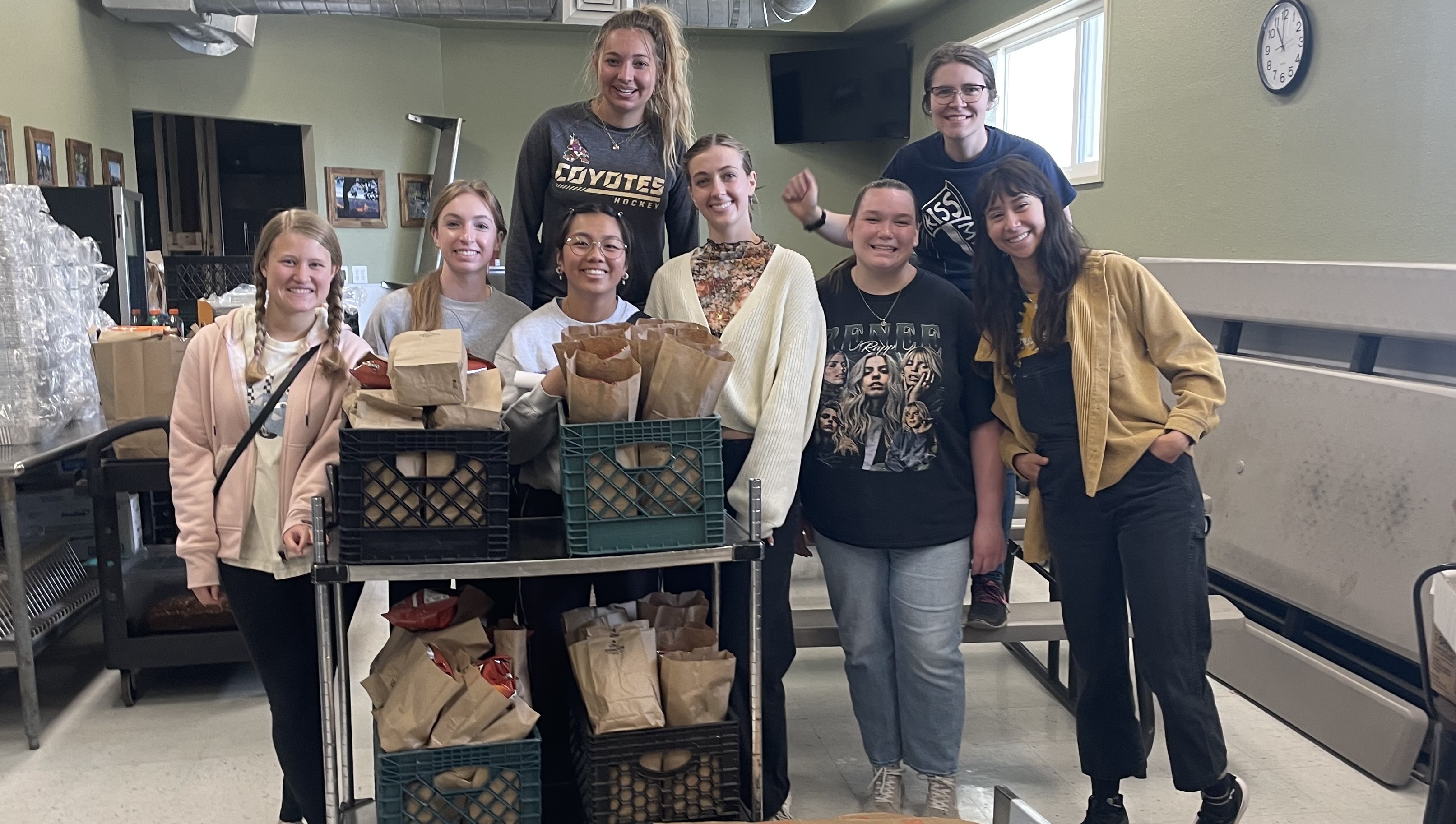 24-25 and 25-26 Officers Volunteering at the Flagstaff Family Food Center