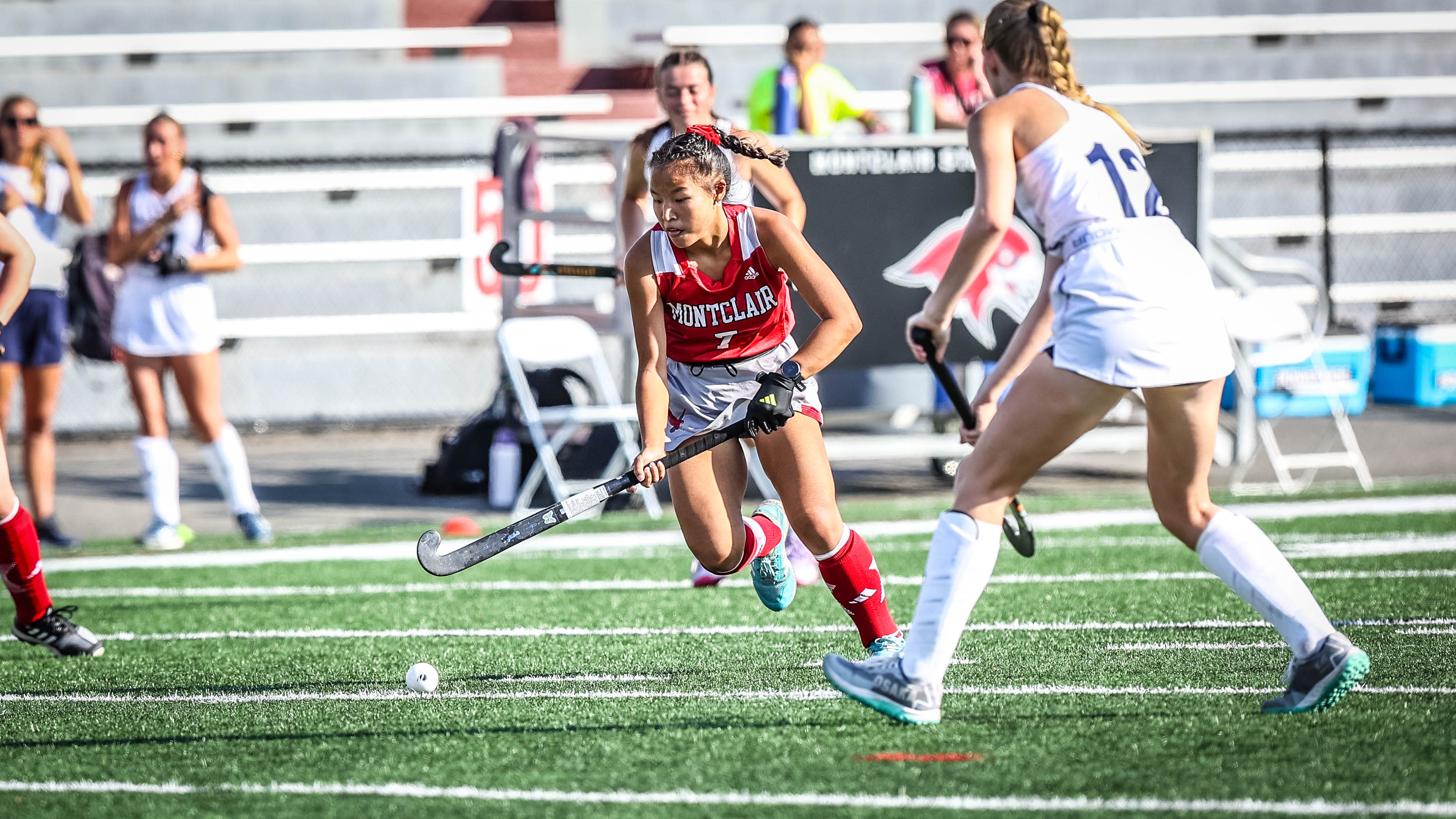 Sophomore Bella Heiser