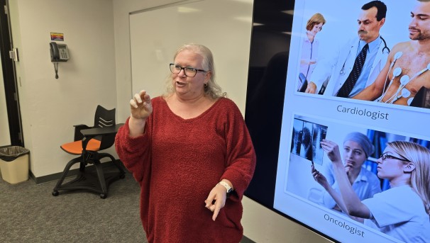 Fall 2024- Community ASL Classes Image