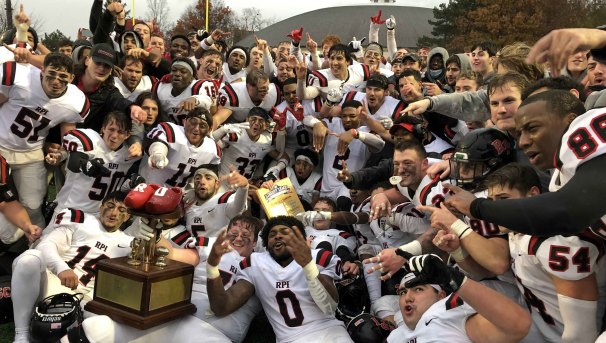 Football team with the Dutchman Shoes trophy