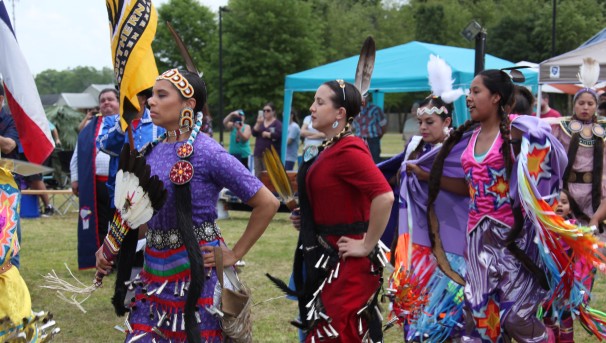 Jingle Dress and Fancy Shawl dancers at the Southern Miss Powwow