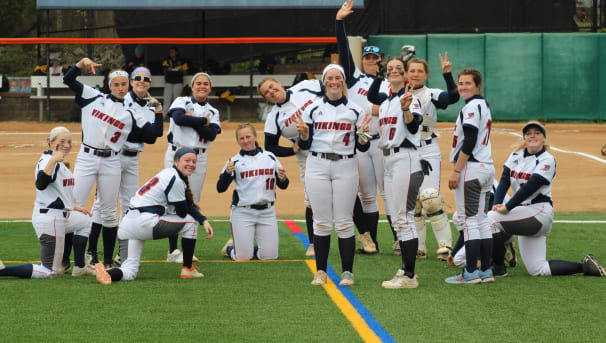 2022-2023 Supporting Salem State Softball Image