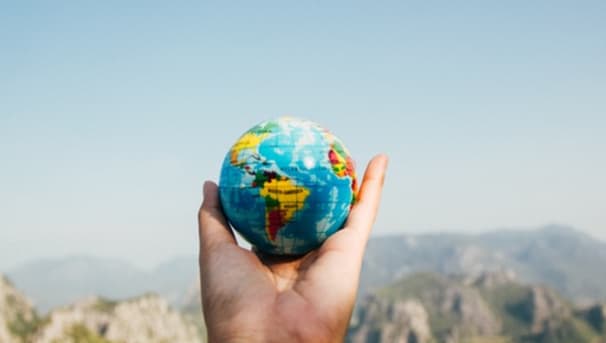 Study Abroad Scholarship Image