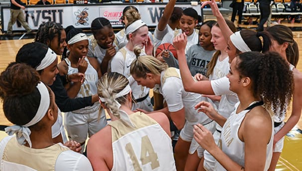 Women’s Basketball 2022 Image