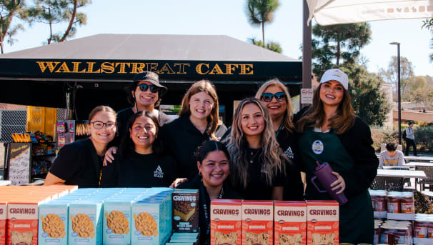 Laurén Chalmers '83 Beach Pantry Image