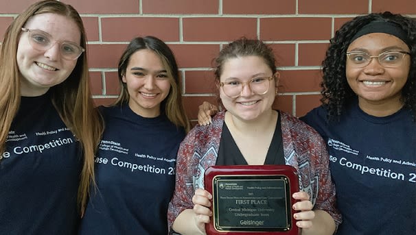 Health Administration Undergraduate Leadership Award Image