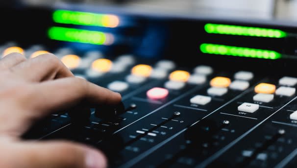 WJJW Radio Station Image