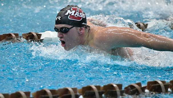 Men's Swimming/Diving Locker Room Project Image