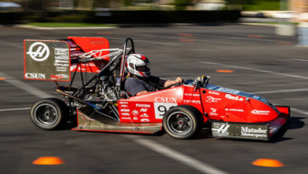 Professor Driving at Alumni Test Day !