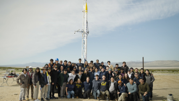 Space Enterprise at Berkeley students in front of Eureka 2 liquid rocket