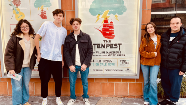 students on a field trip to see The Tempest